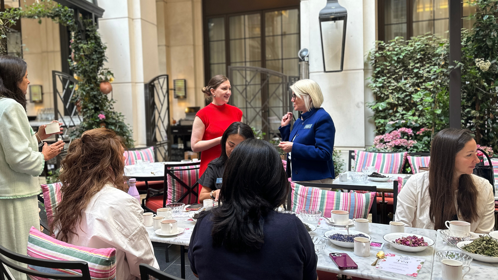 British tea blending corporate event for London conference delegates